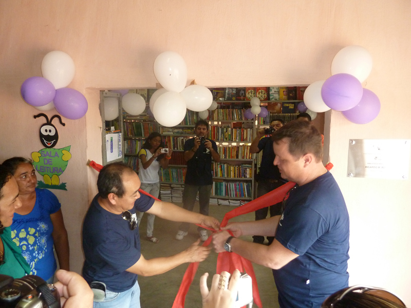 Entrega de Cisternas e Biblioteca Solidaria - Comunidade de Targinos/Canindé/CE