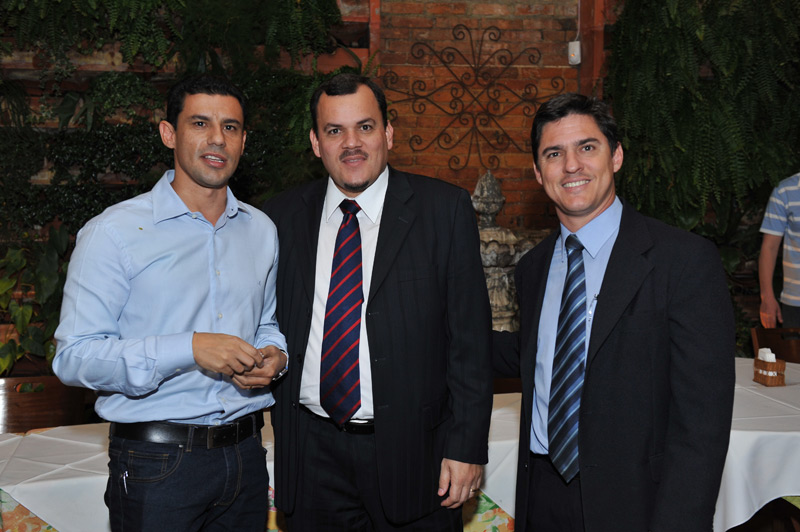 Biblioteca solidária