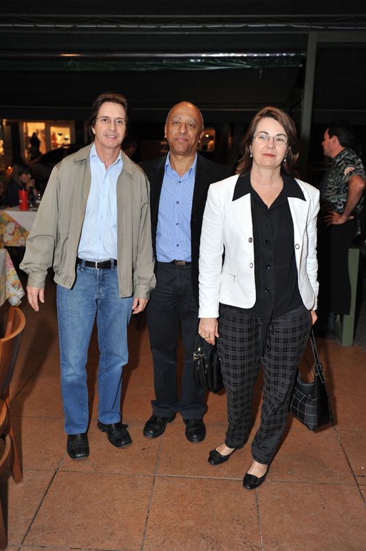 Biblioteca solidária