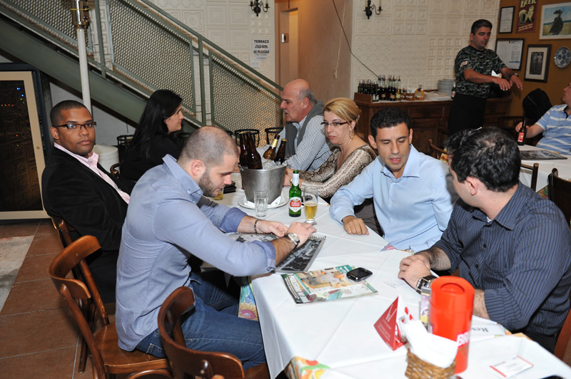 Biblioteca solidária