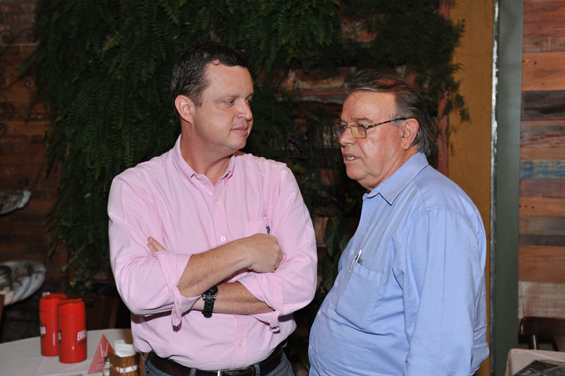 Biblioteca solidária