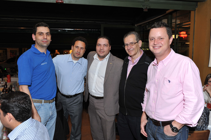 Biblioteca solidária