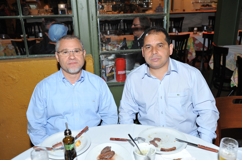 Biblioteca solidária