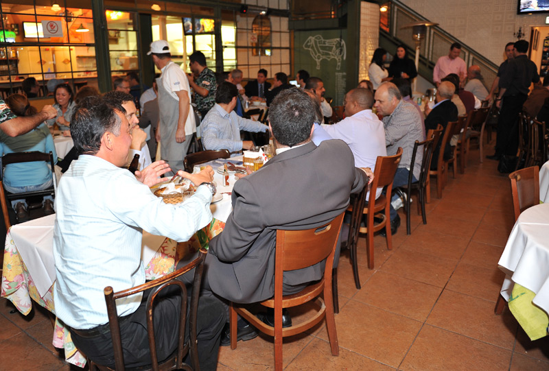 Biblioteca solidária