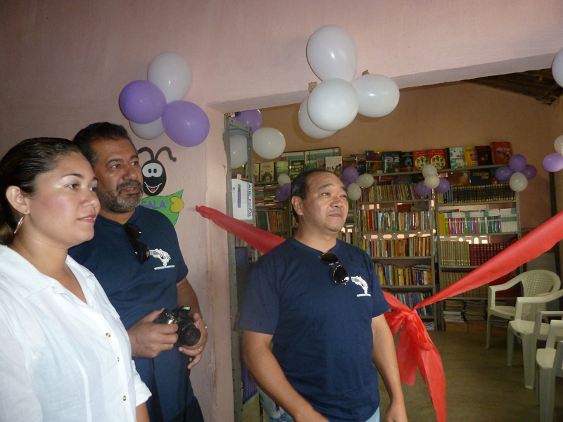 Entrega de Cisternas e Biblioteca Solidaria - Comunidade de Targinos/Canindé/CE