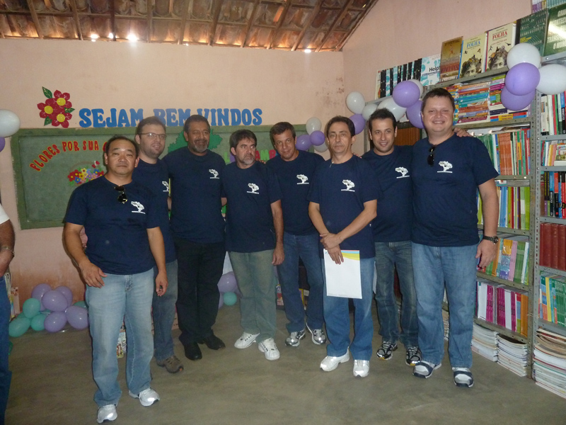 Entrega de Cisternas e Biblioteca Solidaria - Comunidade de Targinos/Canindé/CE