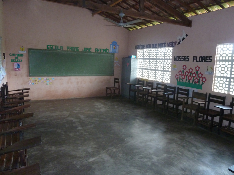Entrega de Cisternas e Biblioteca Solidaria - Comunidade de Targinos/Canindé/CE