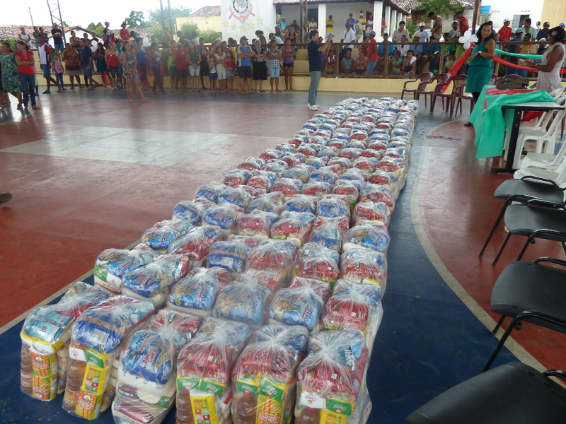 Entrega de Cisternas e Biblioteca Solidaria - Comunidade de Targinos/Canindé/CE