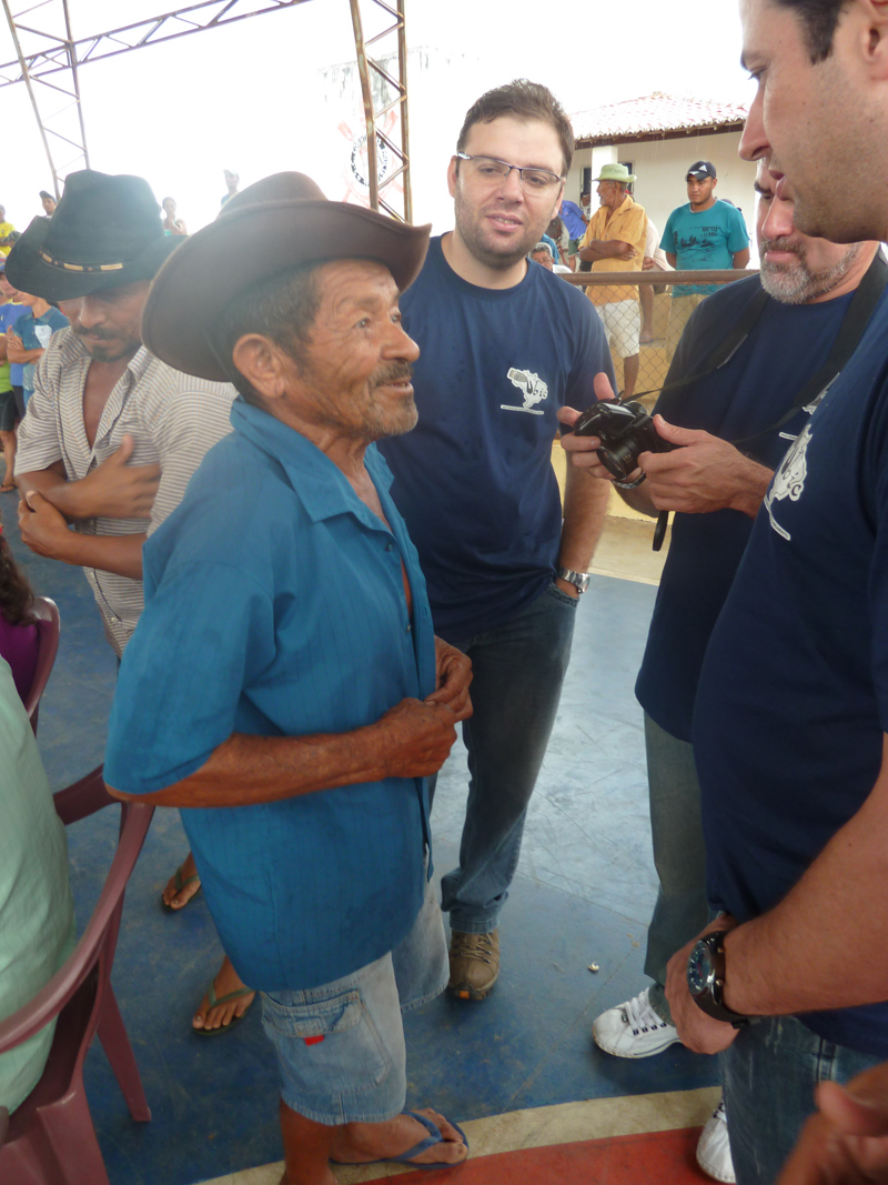 Entrega de Cisternas e Biblioteca Solidaria - Comunidade de Targinos/Canindé/CE