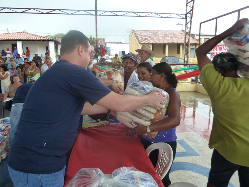 Entrega de Cisternas e Biblioteca Solidaria - Comunidade de Targinos/Canindé/CE
