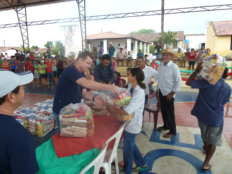 Entrega de Cisternas e Biblioteca Solidaria - Comunidade de Targinos/Canindé/CE